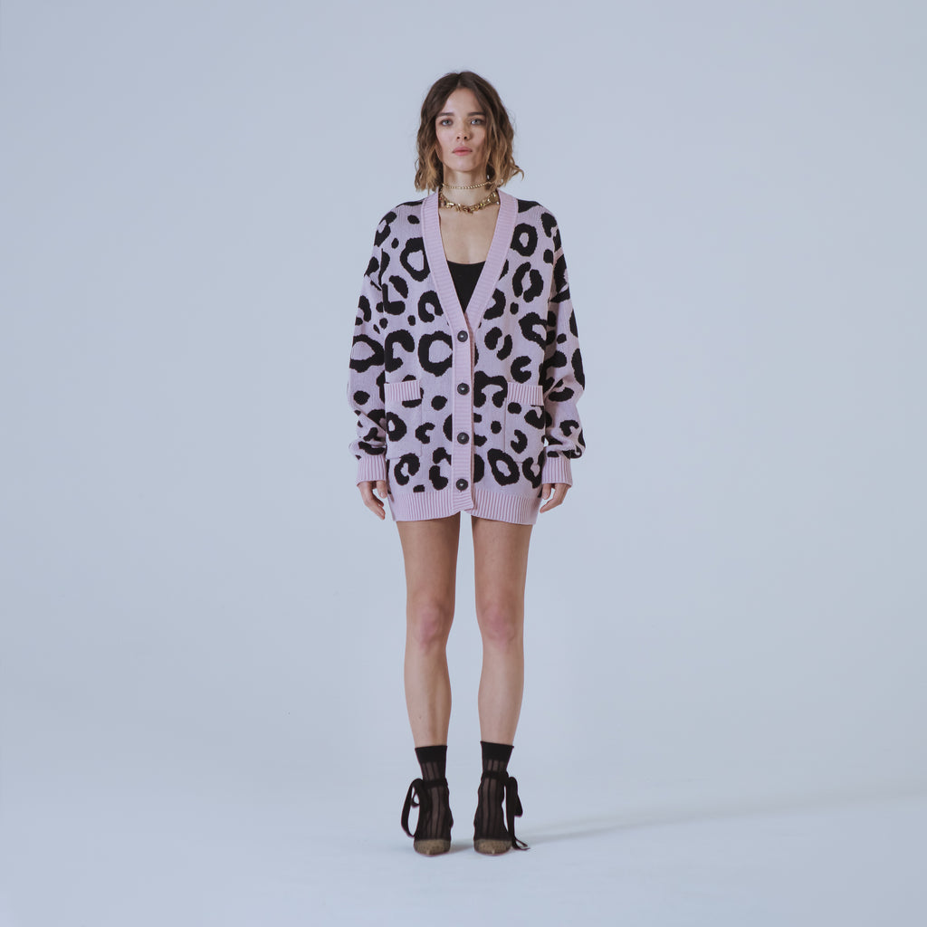 Sveta Milano Cardigan lungo jacquard Georgia in rosa e nero Offerte
