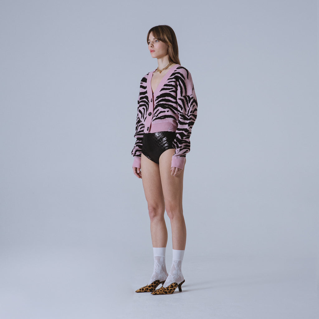 Sveta Milano Cardigan corto jacquard Dakota in rosa e nero Offerte