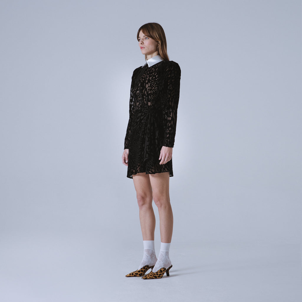 Sveta Milano Abito Stanford con motivo leopardo su velluto nero Offerte