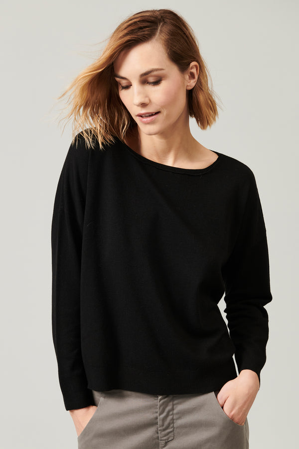 Transit Par Such Maglia oversize in viscosa e lana. linea a scatola collo a barchetta – Transit