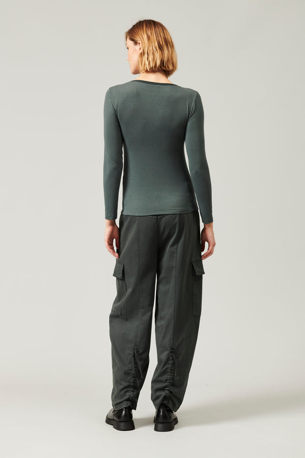 Transit Par Such T-shirt scollo a v slim fit in jersey di modal stretch | 1013.CFDTRYI1 – Transit In Saldo