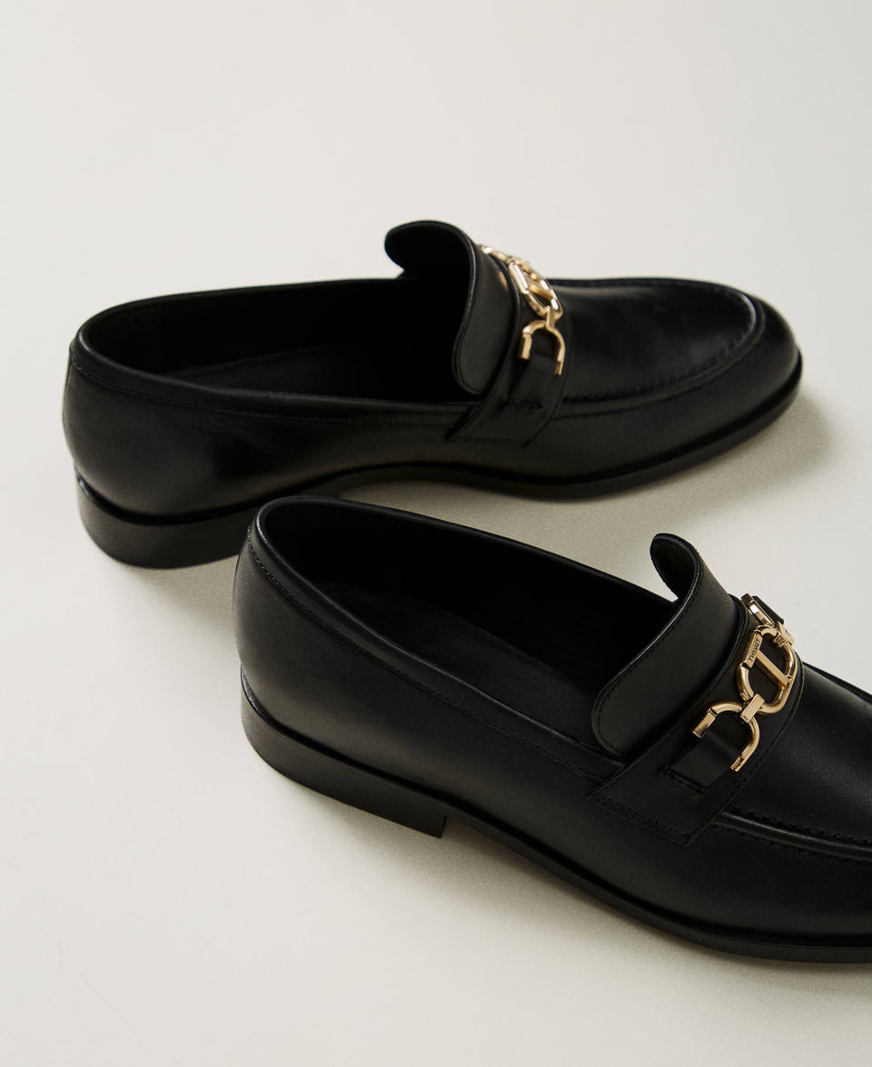Twin Set Mocassini in pelle con morsetto Oval T Nuovo