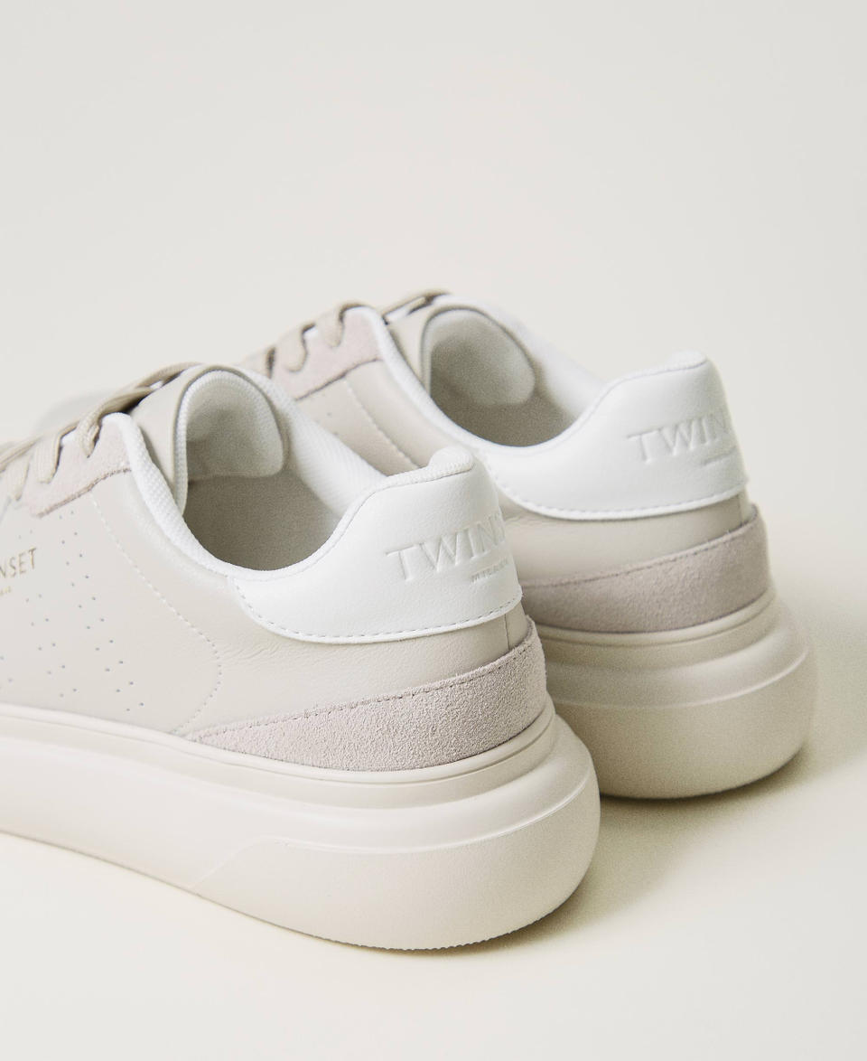 Twin Set Sneakers traforate con logo Promozione Limitata