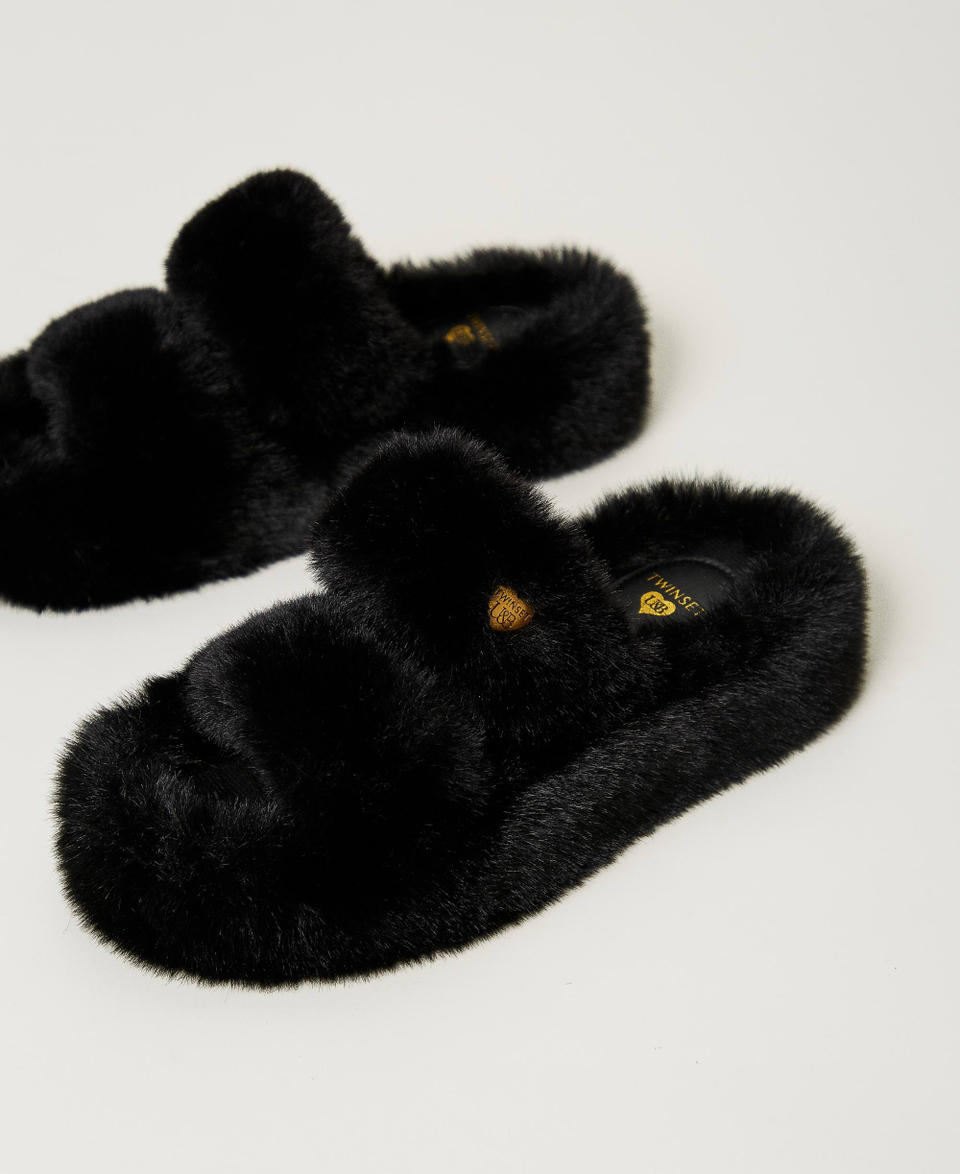 Twin Set Sandali slide in faux fur Sottocosto