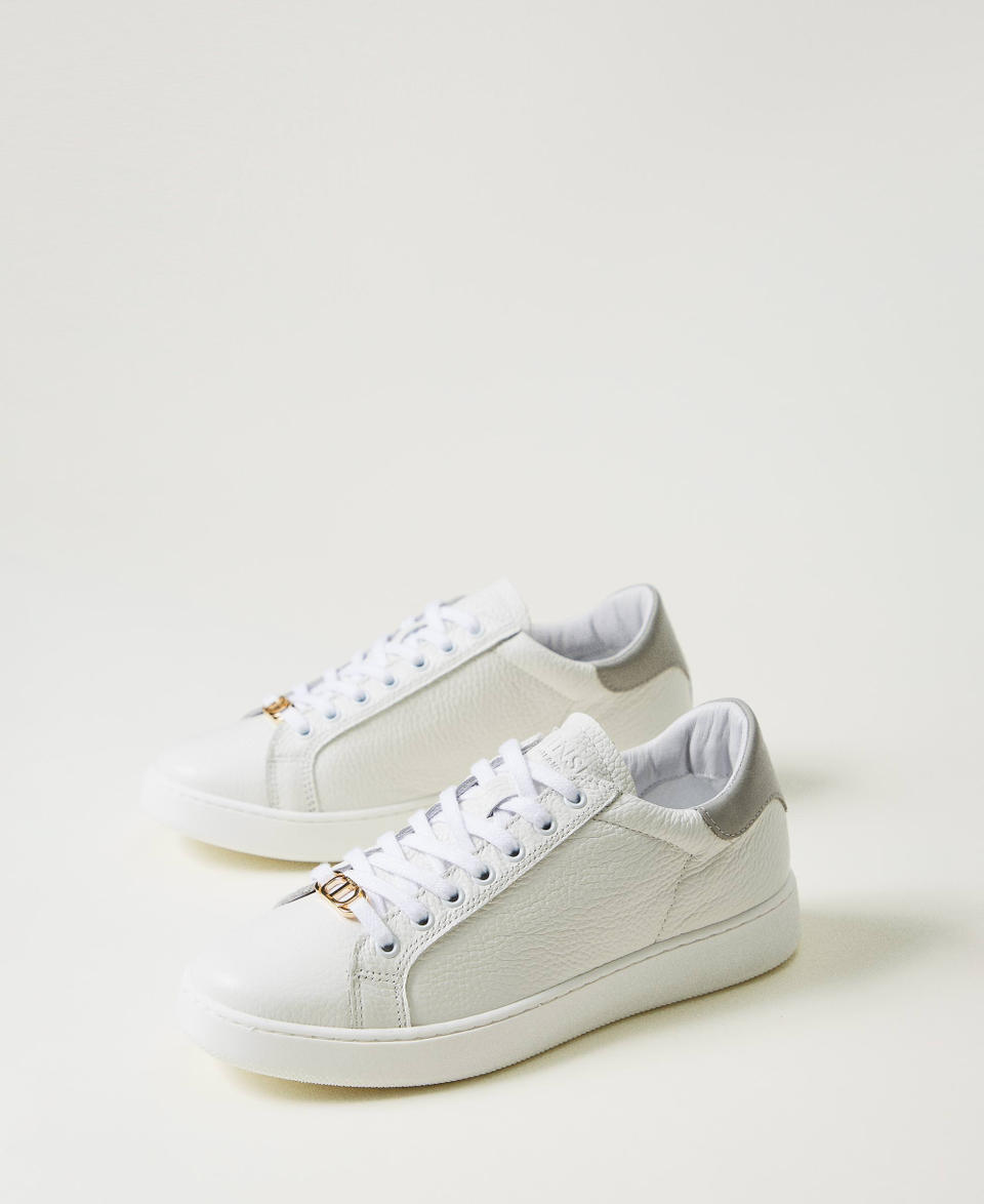 Twin Set Sneakers in pelle con Oval T Offerte
