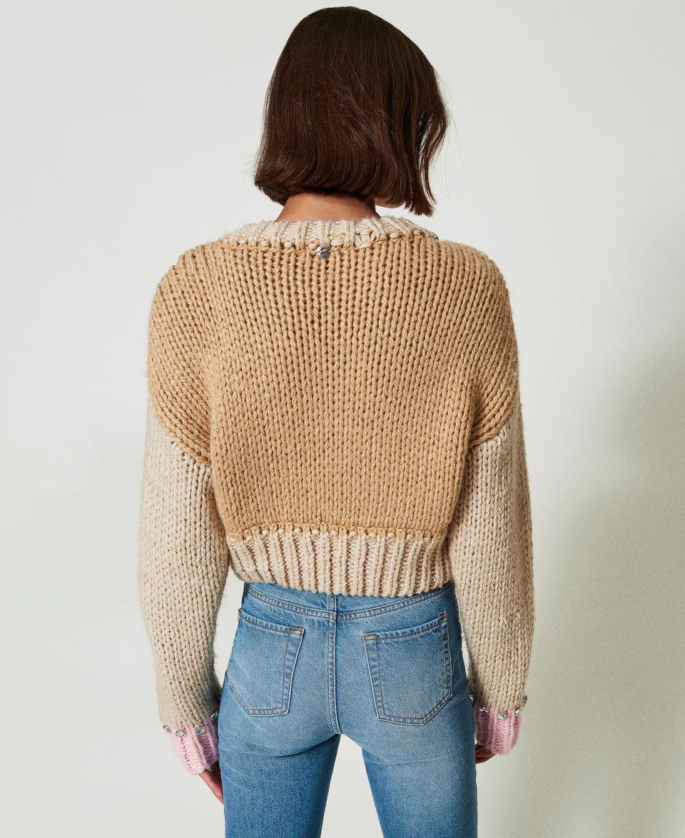 Twin Set Maglia color block con ricami a mano Consegna Veloce