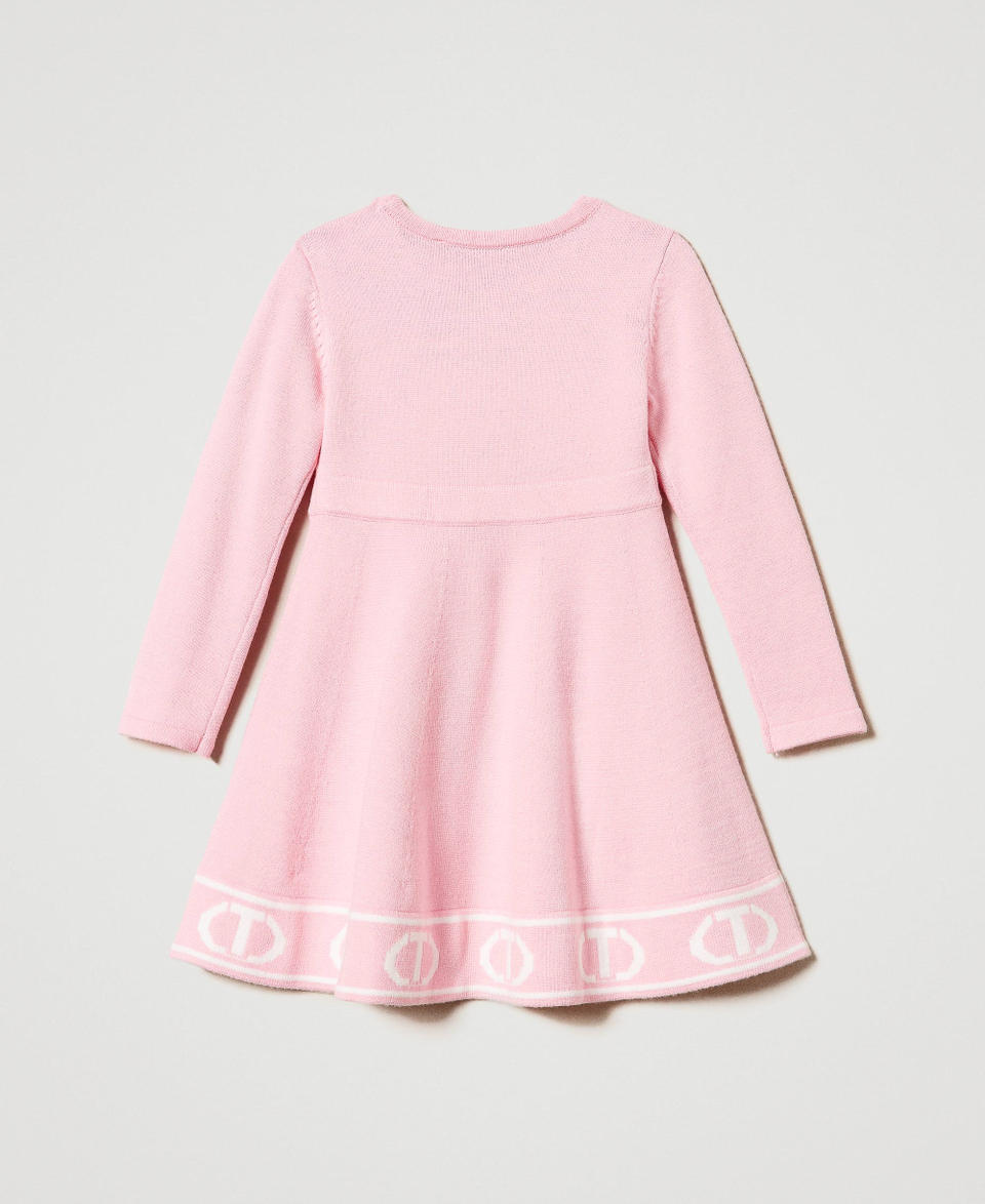 Twin Set Abito corto in maglia con Oval T jacquard Offerta