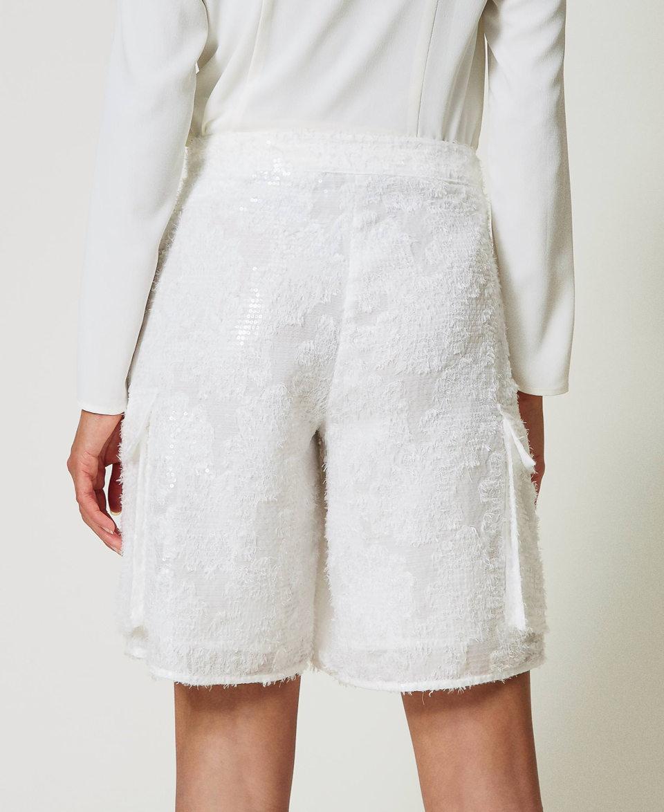 Twin Set Shorts in full paillettes Offerta esclusiva