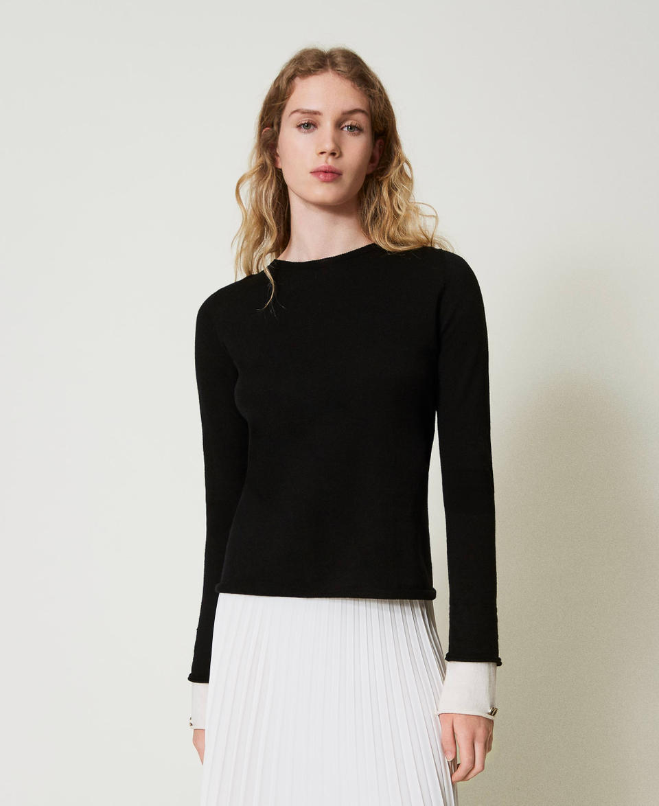 Twin Set Maglia con dettagli a contrasto e Oval T Offerta San Valentino
