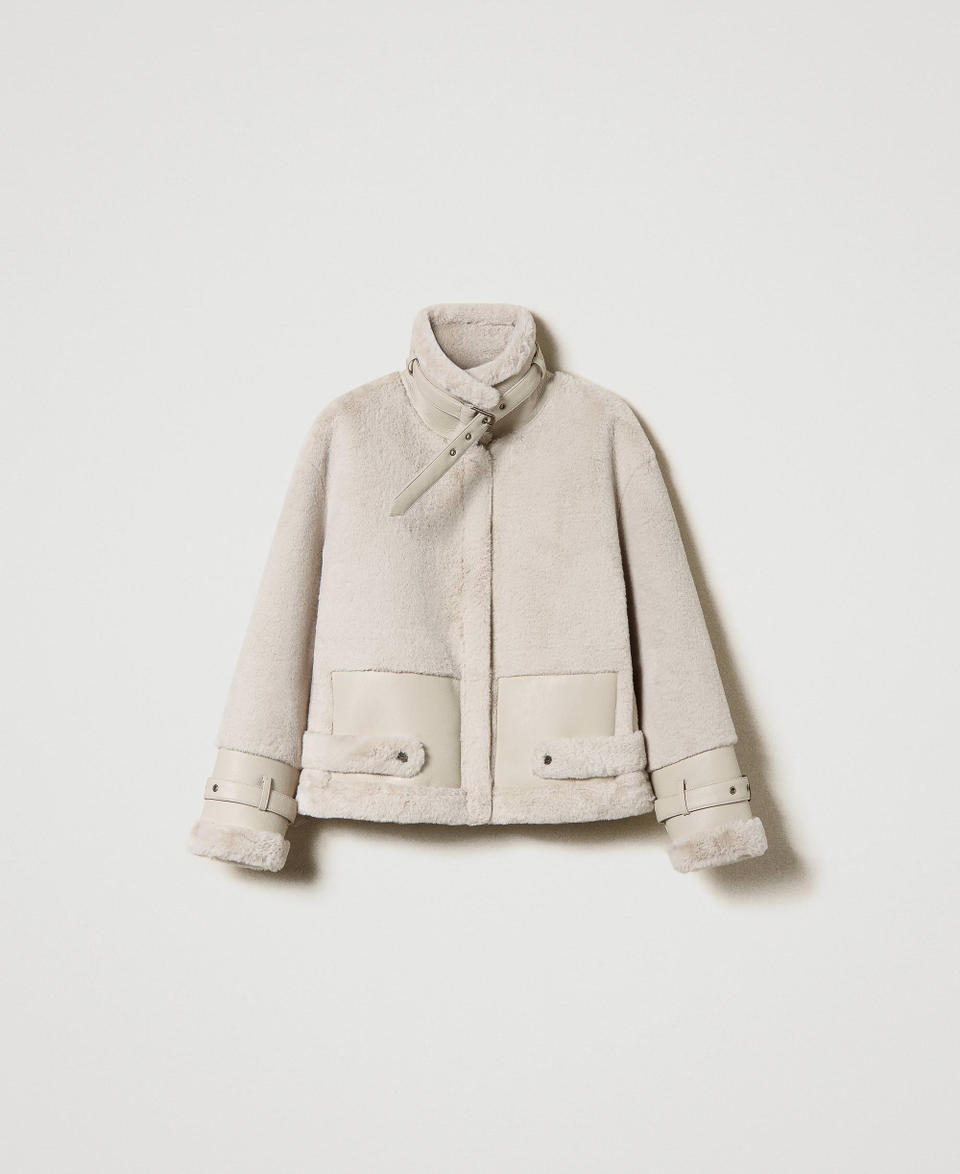 Twin Set Giacca in faux fur con cinturini Fino al 55% di sconto
