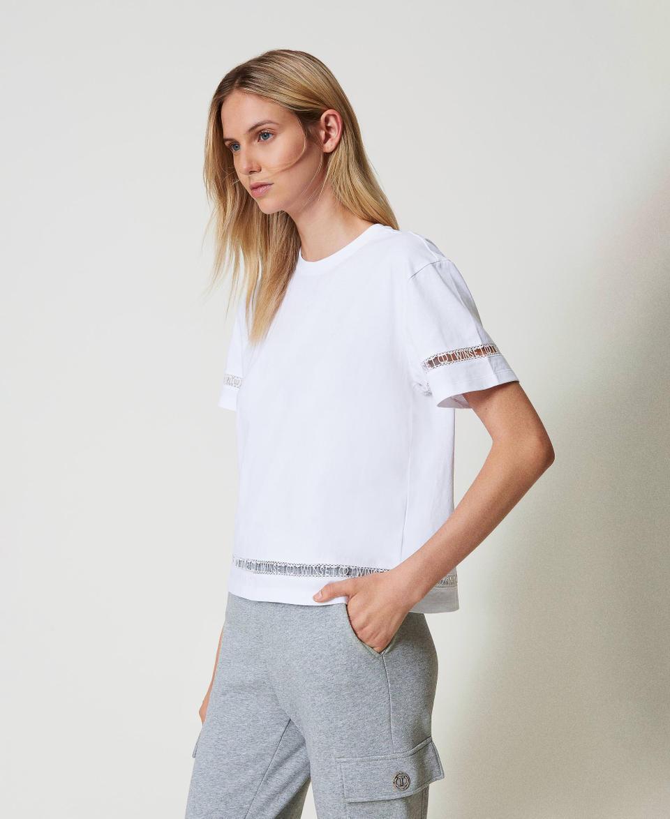 Twin Set T-shirt regular con logo ricamato Ultimi tre giorni