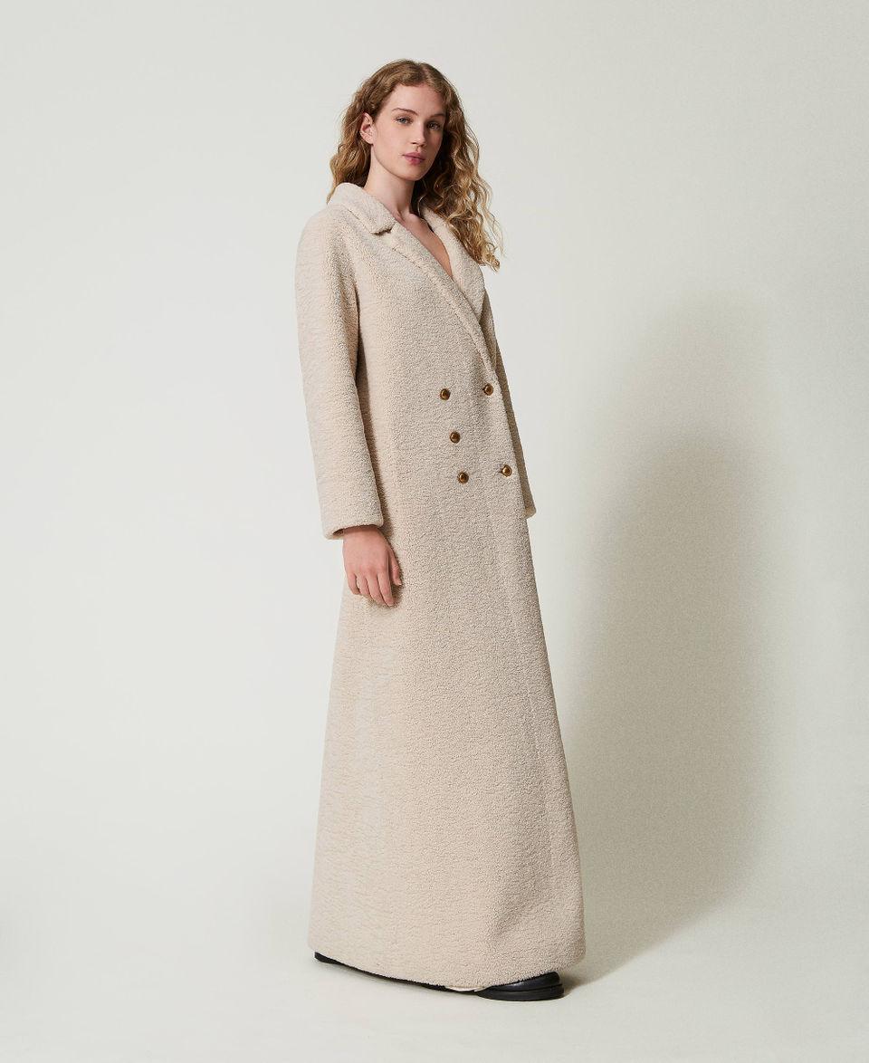 Twin Set Cappotto lungo doppiopetto in faux fur Offerte giornaliere