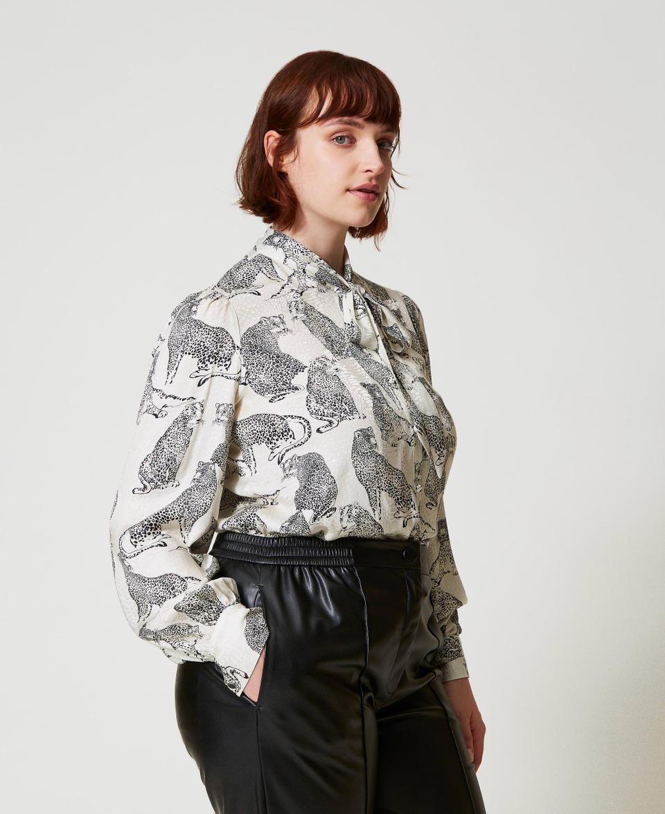 Twin Set Camicia jacquard con stampa giaguaro Latest stili