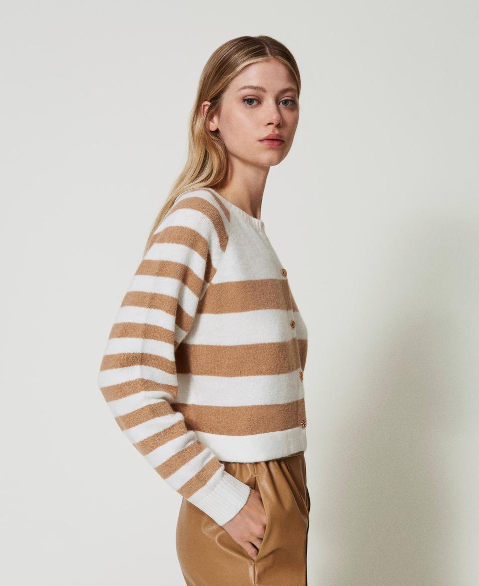 Twin Set Cardigan a righe bicolore Fino al 65% di sconto