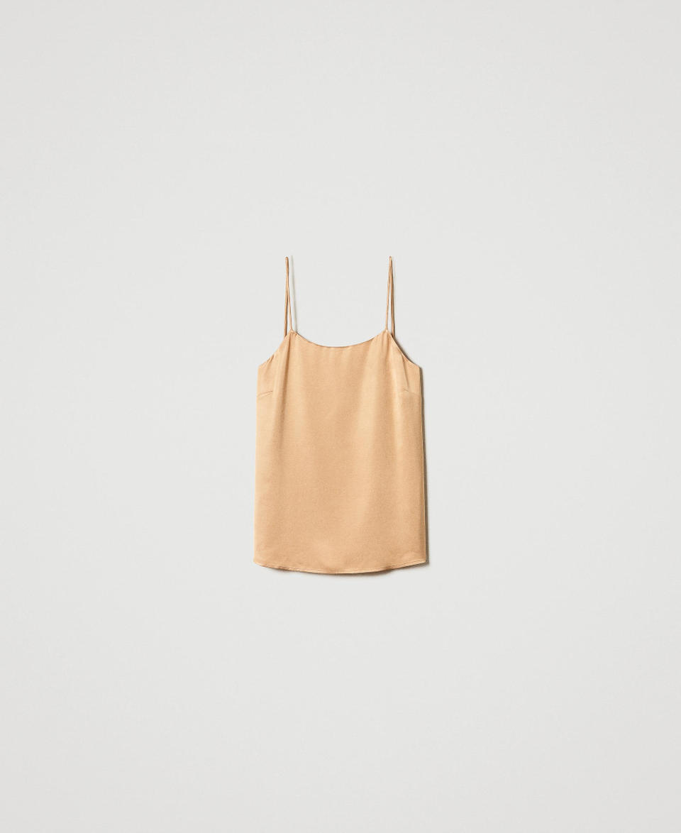 Twin Set Top in raso con scollo dritto Sconti questo mese