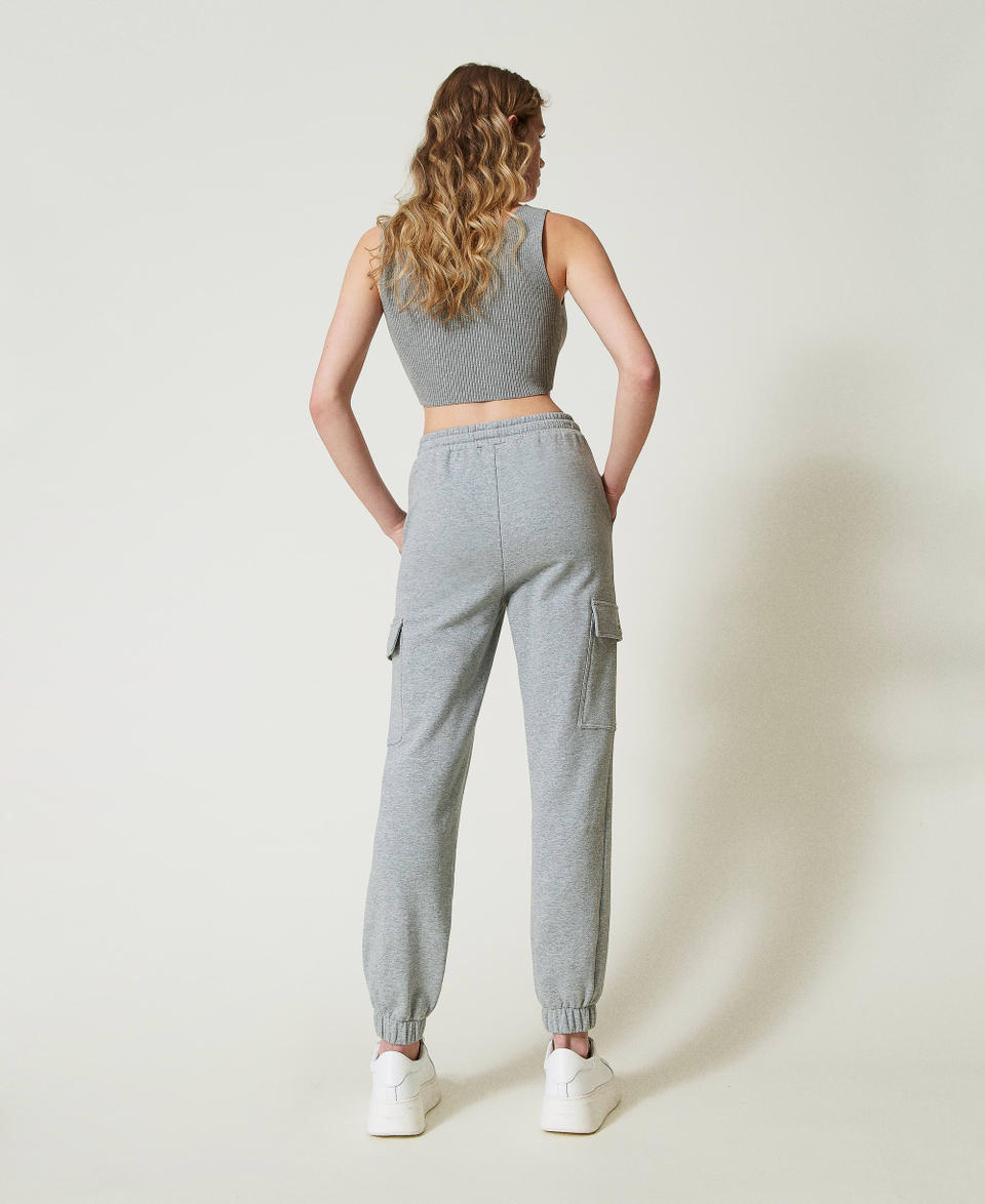 Twin Set Pantaloni joggers in felpa con Oval T Sottocosto