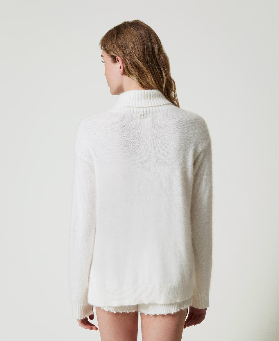 Twin Set Maglia dolcevita in misto angora con perle Negozio online di fabbrica
