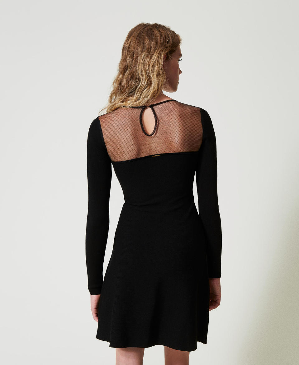 Twin Set Abito corto in maglia con tulle e ricamo Offerta San Valentino