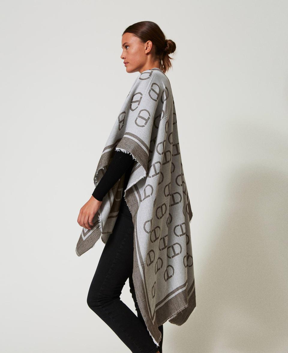 Twin Set Poncho jacquard con Oval T Lightning offer