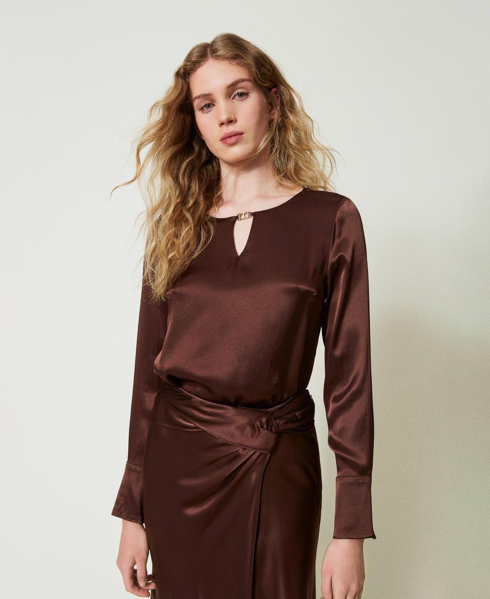 Twin Set Blusa in raso con Oval T Liquidazione