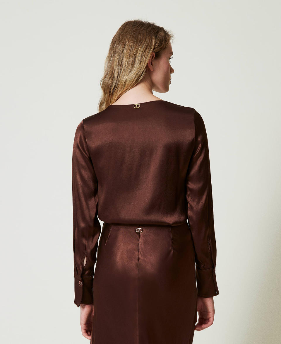 Twin Set Blusa in raso con Oval T Liquidazione