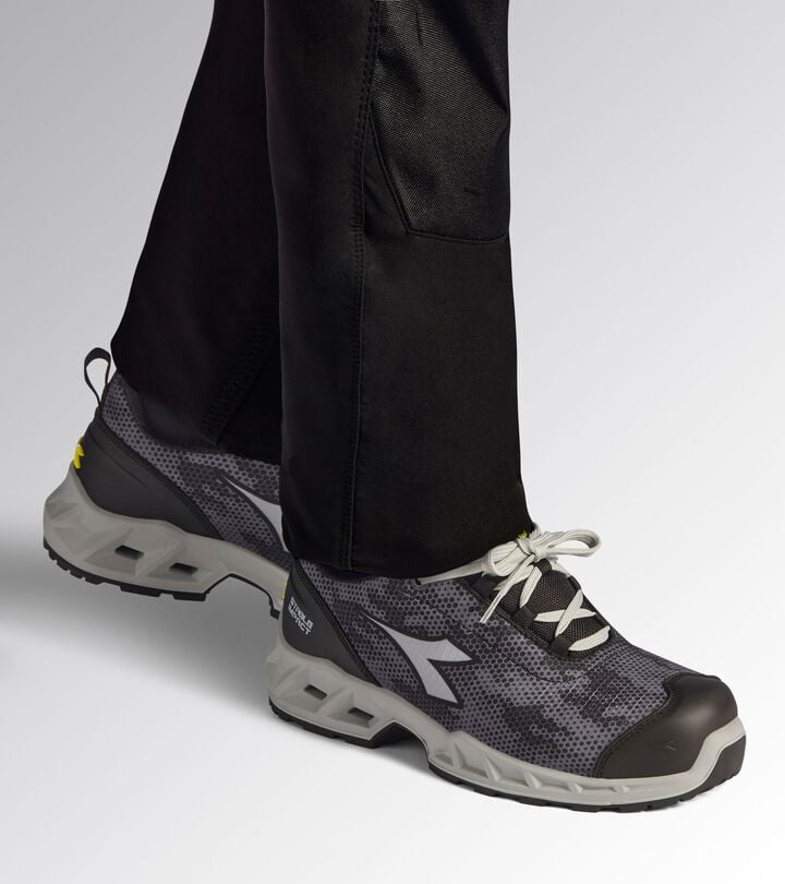 Utility Diadora SHARK SI LOW S1PS FO SR SC ESD Scarpa antinfortunistica bassa In Linea