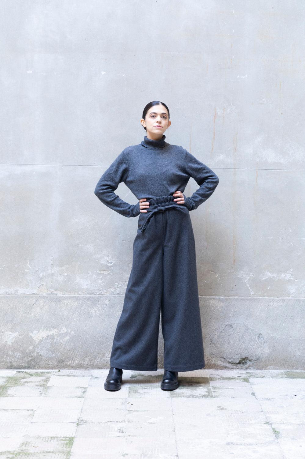 ﻿Zerobarracento Wide-Leg Long Pants